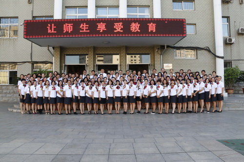 胜利小学_调整大小.JPG